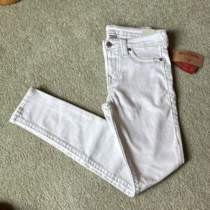 Women’s True Religion Super Skinny jeans.